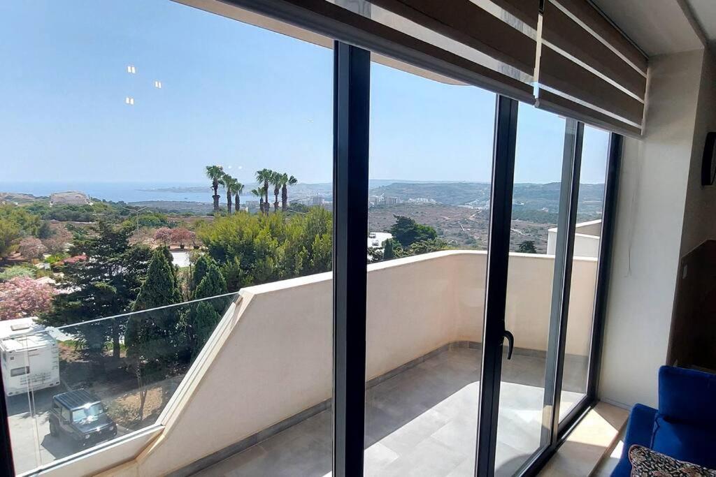 2-Bed Apartment In Mellieha With Sea And Country View Ngoại thất bức ảnh
